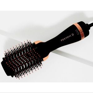 FoxyBae Rose Gold Blowout Dryer Brush ~ New In Sealed Box